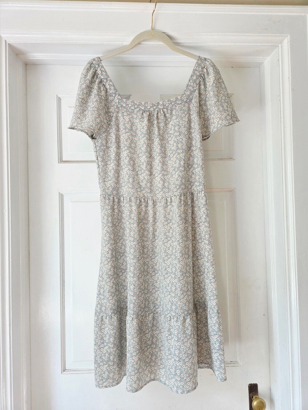 Monteau LA Floral Square Neck Tiered Mini Dress Mint Green Floral Size Med